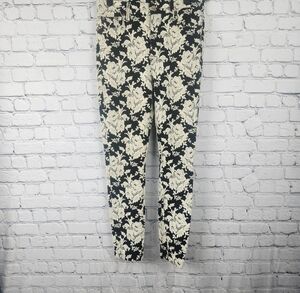 7 For All Mankind Size 28 Jeans Black Paisley Lace